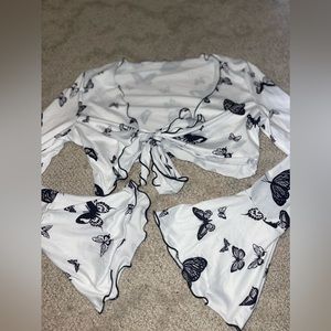 Long Sleeve Tie Up Flare Crop Top